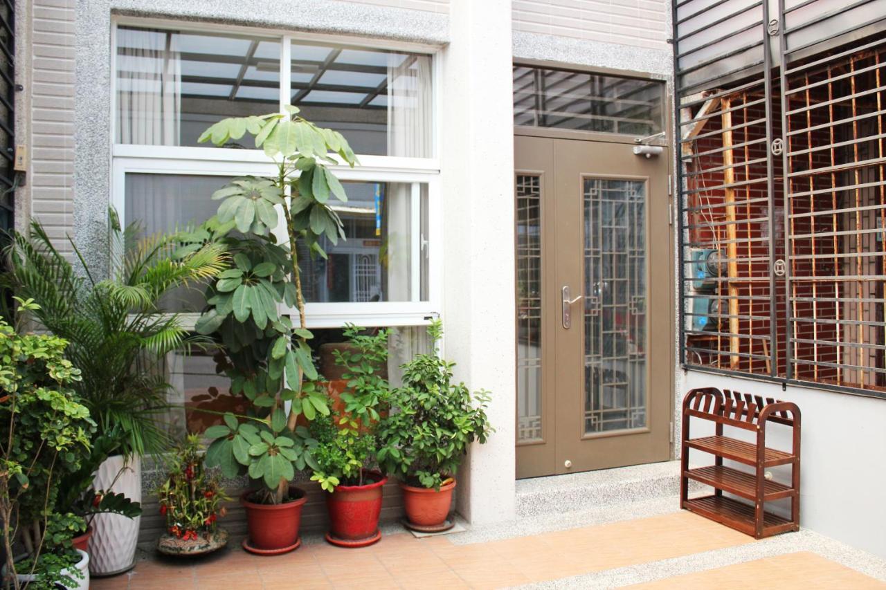 Wind Town Guest House Hengchun Old Town Exterior foto