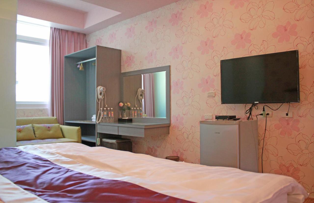 Wind Town Guest House Hengchun Old Town Exterior foto