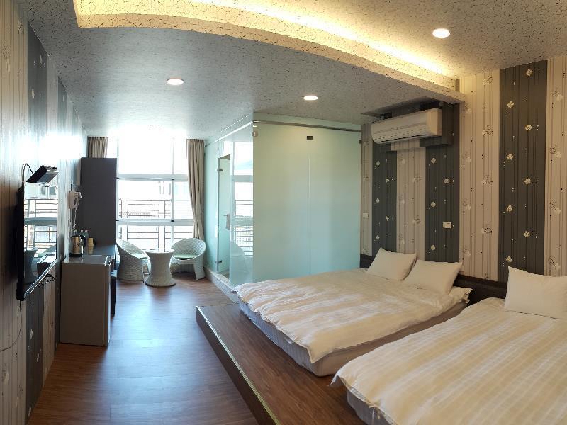 Wind Town Guest House Hengchun Old Town Exterior foto